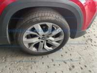 Volkswagen Taos 2024 5p Comfortline L4/1.4/T Aut IMG_9524