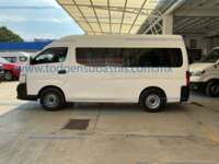 Nissan Urvan 2020 4p L4/2.5 Man 12/Pas Paq. Seg.  2020 Nissan Urvan Ingreso Exteriores 7