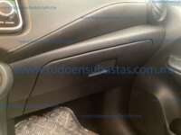 Nissan Versa 2024 4p Sense L4/1.6 Man 2024 Nissan Versa Ingreso Interiores 14