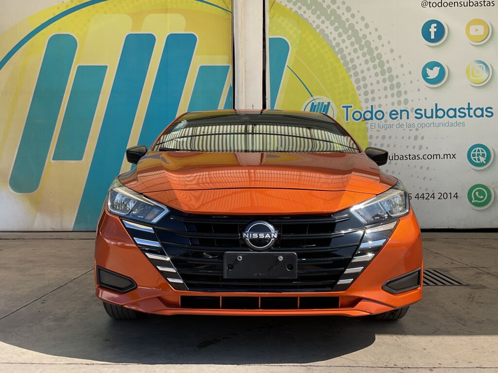 Nissan Versa 2024 4p Sense L4/1.6 Man 2024 Nissan Versa Venta Exteriores 2