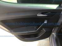 Seat León 2024 5p FR L4/1.4/T DSG 2024 Seat León Ingreso Interiores 14