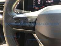 Seat León 2024 5p FR L4/1.4/T DSG 2024 Seat León Ingreso Interiores 6