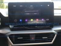 Seat León 2024 5p FR L4/1.4/T DSG 2024 Seat León Ingreso Interiores 8