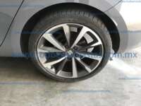 Seat León 2024 5p FR L4/1.4/T DSG 2024 Seat León Ingreso Llantas 6