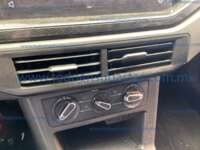 Volkswagen Polo 2024 5p Comfortline L3/1.0/T Tiptronic Línea Nueva 2024 Volkswagen Polo Ingreso Interiores 9