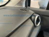 Nissan Versa 2021 4p Sense L4/1.6 CVT 2021 Nissan Versa Ingreso Interiores 8