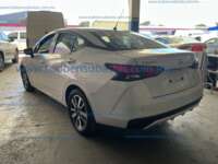 Nissan Versa 2022 4p Sense L4/1.6 CVT IMG_9766