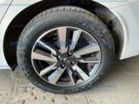 Nissan Versa 2022 4p Sense L4/1.6 CVT IMG_9729