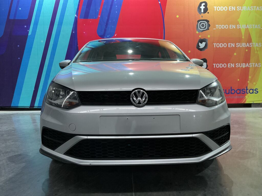 Volkswagen Vento 2021 4p Comfortline Plus L4/1.6 Man 2021 Volkswagen Vento Venta Exteriores 2