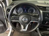 Nissan NP300 Frontier 2022 4p SE L4/2.5 Man 2022 Nissan NP300 Frontier Venta Interiores 1