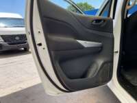 Nissan NP300 Frontier 2022 4p SE L4/2.5 Man 2022 Nissan NP300 Frontier Venta Interiores 20