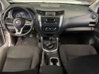 Nissan NP300 Frontier 2022 4p SE L4/2.5 Man 2022 Nissan NP300 Frontier Venta Interiores 4