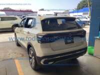 Volkswagen T-Cross 2022 5p Highline L3/1.0/T Tiptronic Línea Nueva 2022 Volkswagen T-Cross Ingreso Exteriores 6