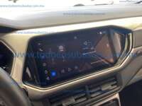 Volkswagen T-Cross 2022 5p Highline L3/1.0/T Tiptronic Línea Nueva 2022 Volkswagen T-Cross Ingreso Interiores 10