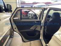 Volkswagen T-Cross 2022 5p Highline L3/1.0/T Tiptronic Línea Nueva 2022 Volkswagen T-Cross Ingreso Interiores 19