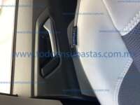 Volkswagen T-Cross 2022 5p Highline L3/1.0/T Tiptronic Línea Nueva 2022 Volkswagen T-Cross Ingreso Interiores 25