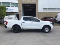 Nissan NP300 Frontier 2023 4p SE L4/2.5 Man 2023 Nissan NP300 Frontier Venta Exteriores 4