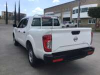Nissan NP300 Frontier 2023 4p SE L4/2.5 Man 2023 Nissan NP300 Frontier Venta Exteriores 7