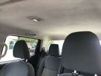 Nissan NP300 Frontier 2023 4p SE L4/2.5 Man 2023 Nissan NP300 Frontier Venta Interiores 15