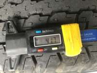 Nissan NP300 Frontier 2023 4p SE L4/2.5 Man 2023 Nissan NP300 Frontier Venta Llantas 6