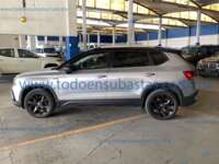 Volkswagen Taos 2023 5p Highline L4/1.4/T Aut IMG_4524