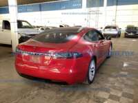 Tesla Modelo S 2016 MODEL S075 D 2016 Tesla Modelo S Ingreso Exteriores 4