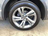 Volkswagen Tiguan 2024 5p R-Line L4/1.4/T DSG 2024 Volkswagen Tiguan Venta Llantas 4