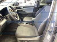 Volkswagen Taos 2024 5p Comfortline Plus L4/1.4/T Aut 2024 Volkswagen Taos Ingreso Interiores 1