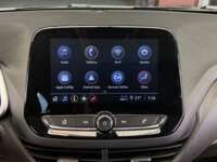 Chevrolet Onix 2022 4p LT L3/1.0/T Aut  2022 Chevrolet Onix Venta Interiores 7