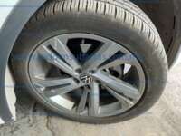 Volkswagen Tiguan 2024 5p R-Line L4/1.4/T DSG IMG_0388