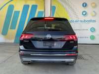Volkswagen Tiguan 2021 5p Highline L4/2.0/T Aut 2021 Volkswagen Tiguan Venta Exteriores 6
