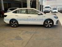 Volkswagen Virtus 2023 4p Highline L3/1.0/T Tiptronic IMG_0579