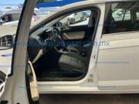 Volkswagen Virtus 2023 4p Highline L3/1.0/T Tiptronic IMG_0593