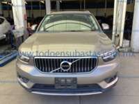Volvo XC40 2022 5p Momentum T4 L4/2.0/T Aut 2022 Volvo XC40 Ingreso Exteriores 1