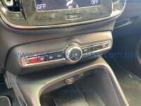 Volvo XC40 2022 5p Momentum T4 L4/2.0/T Aut 2022 Volvo XC40 Ingreso Interiores 12