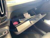 Volvo XC40 2022 5p Momentum T4 L4/2.0/T Aut 2022 Volvo XC40 Ingreso Interiores 16