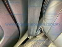 Volvo XC40 2022 5p Momentum T4 L4/2.0/T Aut 2022 Volvo XC40 Ingreso Interiores 24