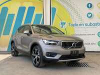 Volvo XC40 2022 5p Momentum T4 L4/2.0/T Aut 2022 Volvo XC40 Venta Exteriores 3