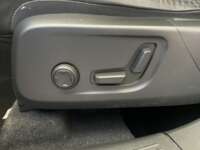 Volvo XC40 2022 5p Momentum T4 L4/2.0/T Aut 2022 Volvo XC40 Venta Interiores 21