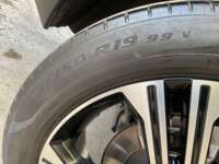 Volvo XC40 2022 5p Momentum T4 L4/2.0/T Aut 2022 Volvo XC40 Venta Llantas 8