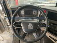 Sinotruk Sitrak 2021 2p C7H 6X4 Man Diesel IMG_0911