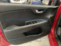 Kia Rio 2021 4p Sedán L L4/1.6 Aut  IMG_1023