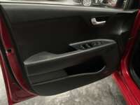 Kia Rio 2021 4p Sedán L L4/1.6 Aut  2021 Kia Rio Venta Interiores 10