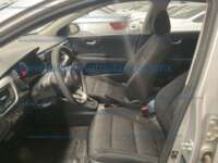 Kia Rio 2021 4p Sedán L L4/1.6 Aut  IMG_8031