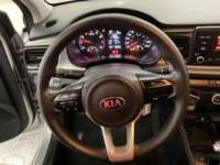 Kia Rio 2021 4p Sedán L L4/1.6 Aut  2021 Kia Rio Venta Interiores 1