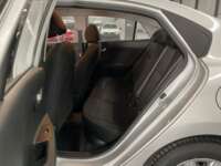 Kia Rio 2021 4p Sedán L L4/1.6 Aut  2021 Kia Rio Venta Interiores 17