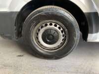 Volkswagen Crafter Pasajeros 2022 5p l4/2.0/TDI Man LWB EXT 21/Pas 4.9/Ton 2022 Volkswagen Crafter Pasajeros Venta Llantas 1