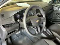 Chevrolet Onix 2024 4p LS L3/1.0/T Aut IMG_1948
