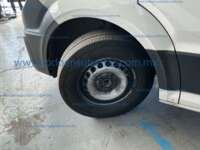 Volkswagen Crafter 2023 5p Van L4/2.0/TDI Man A/A 4.9/Ton LWB IMG_1887