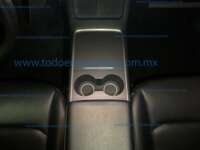 Tesla Modelo Y 2022 Model Y AUTONOMÍA MAYOR Dual 4 tracción  2022 Tesla Modelo Y Ingreso Interiores 11